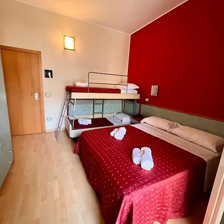 Tina 2* צ'סנטיקו