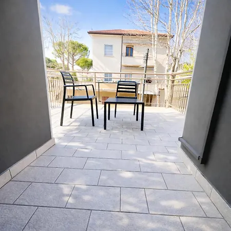 Hotel Villa Tina Easy Stay B&B Hotel 2*