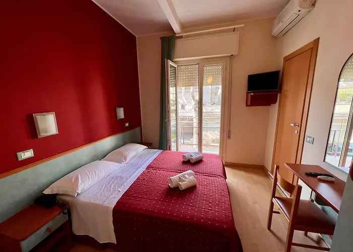 Hotel Tina Easy Only 2*